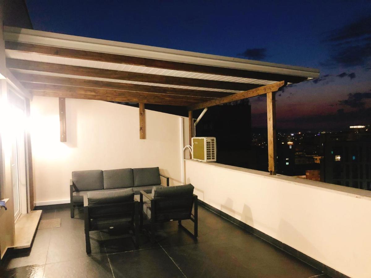 Rooftop Sunset View Apartment Tirana Kültér fotó